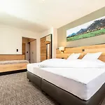 Stockerwirt Hotel 3*