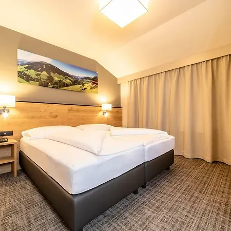 Stockerwirt Hotel 3*
